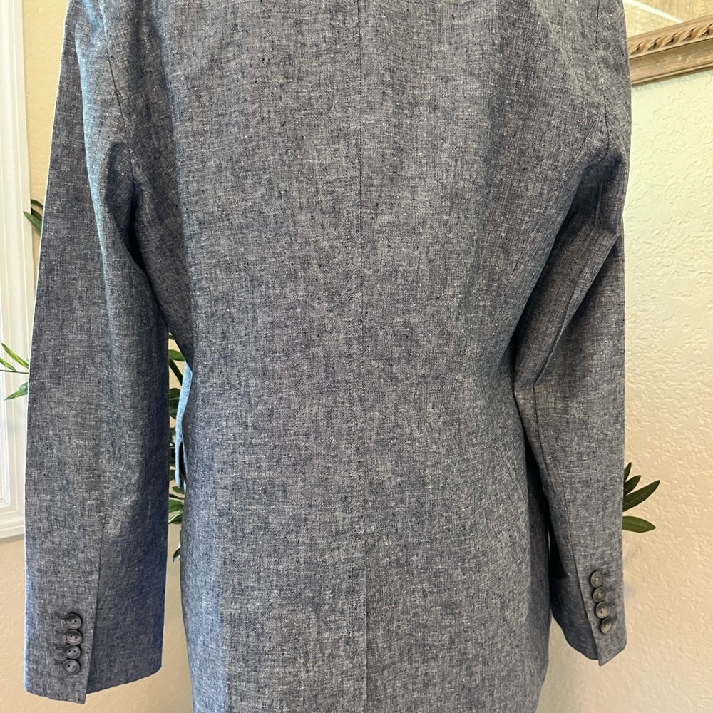 Denim chambray double breasted jacket.